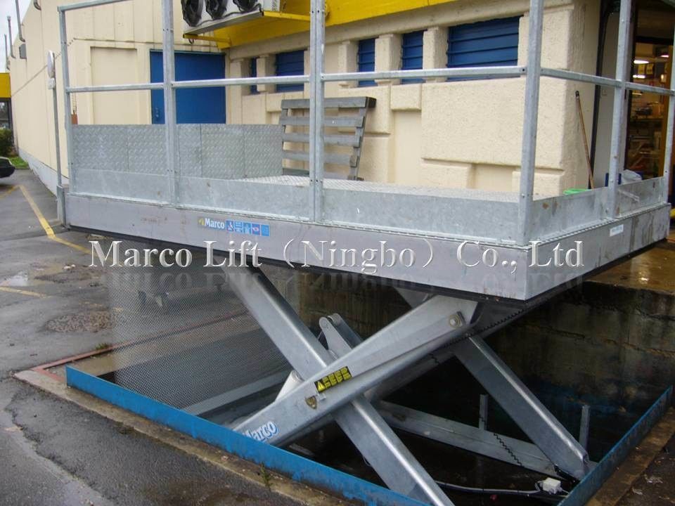 4-6 ตัน Marco Loading Dock Scissor Lift Table พร้อมตัวเลือกที่สามารถปรับแต่งได้
